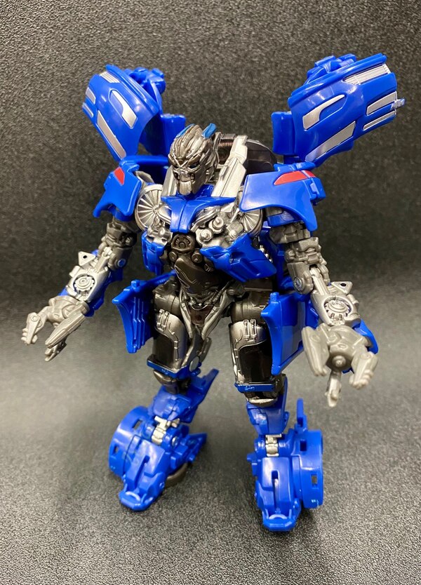 Takara Transformers Studio Series SS 74 Jolt New Official In Hand Images  (1 of 2)